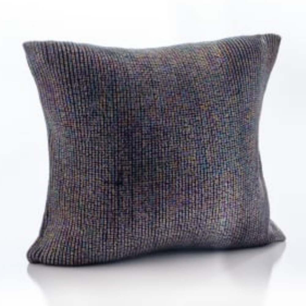 Slick Knit Throw PILLOW and BLANKET Bundle Acrylic Soft  Shimmery Iridescent NEW - Picture 2 of 3